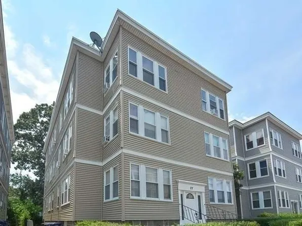 27 Hosmer St APT 2, Mattapan, MA 02126