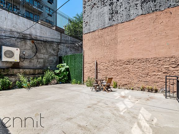 5th image of 396 S 5th St #1D