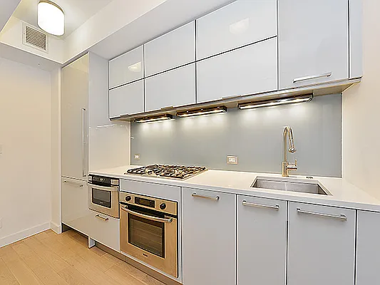 Rented by Cooper & Cooper Real Estate | media 15