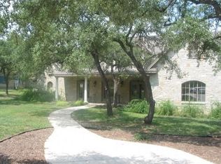 184 Lone Wolf Ct, Dripping Springs, TX 78620