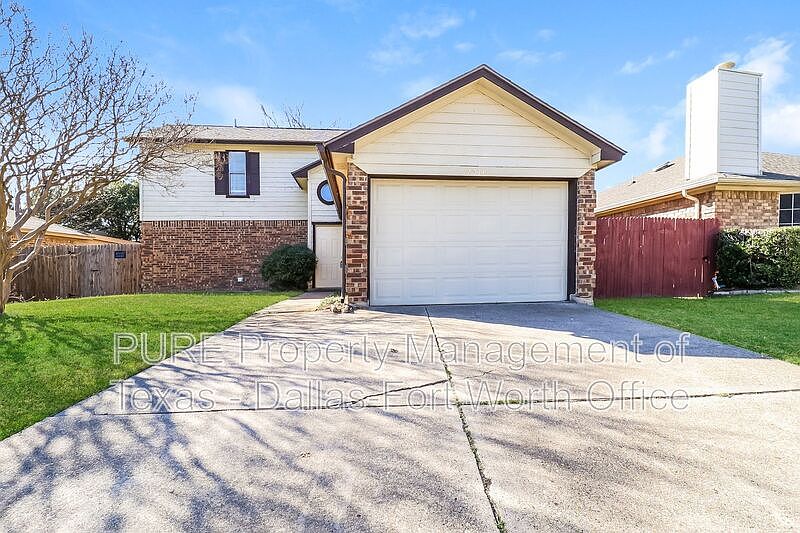 1st image of 2316 Summer Oaks Ct