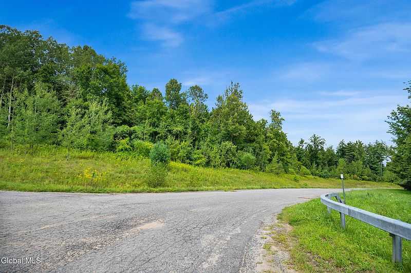 5th image of L11.2 Hilltop Drive