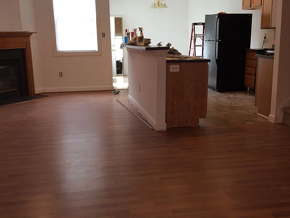 4th image of 5029 Softwood Ln