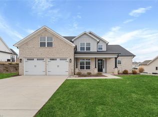 7632 Monty Dr, Kernersville, NC 27284