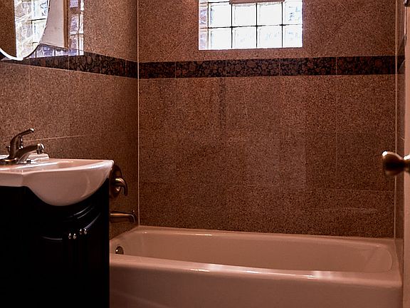 2nd image of 1708 Glenwood Ave #14055353