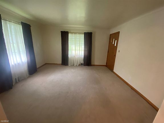 4LivingRoom