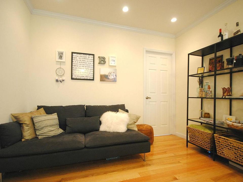 1st image of 237 Henry St APT 4C