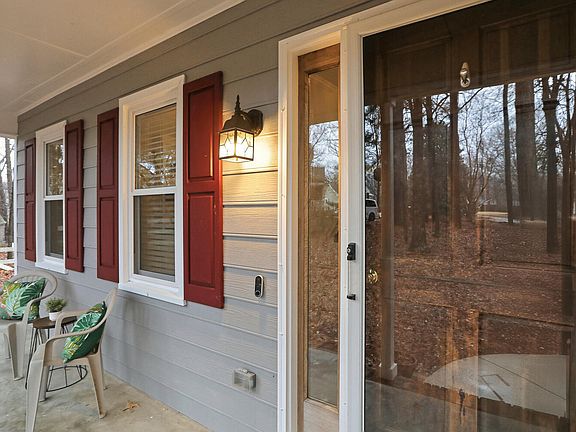5th image of 1501 Twin Lake Dr
