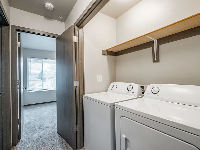 Jefferson Terrace Apartments — Photo 58