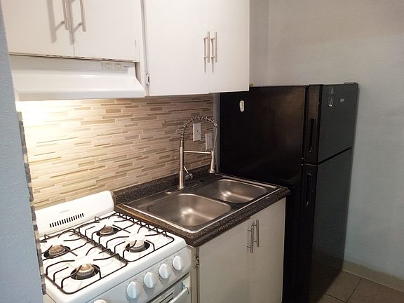 2nd image of 10131 Coors Blvd NW Unit A