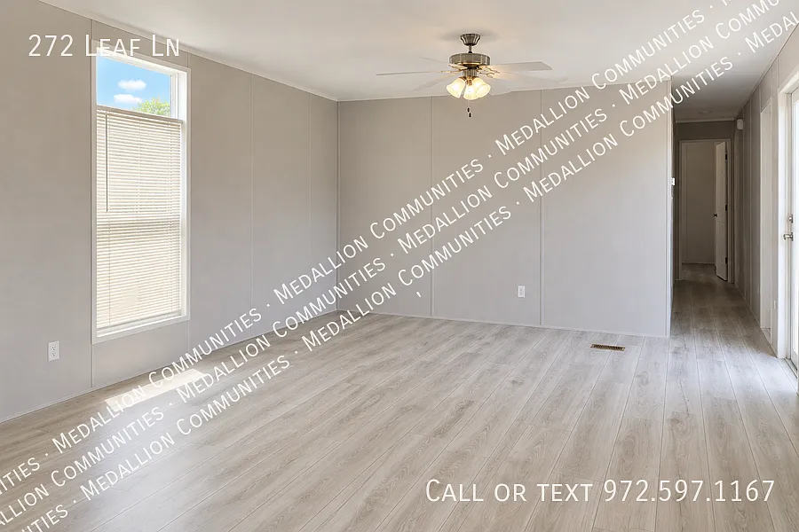3 bed, 1153 sqft, $1,699 — Photo 2