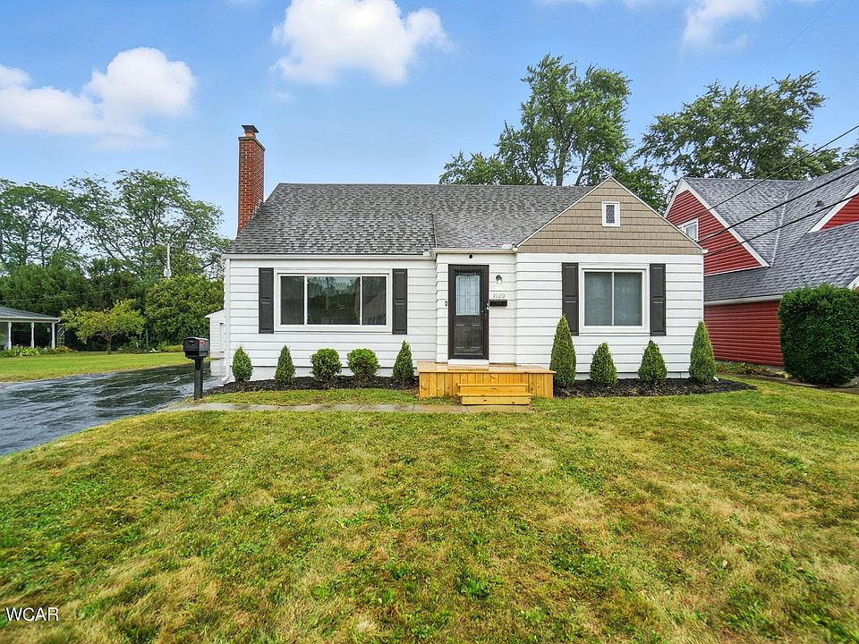 1st image of 1920 Hillcrest Dr