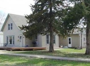 812 1st Ave, Grinnell, IA 50112