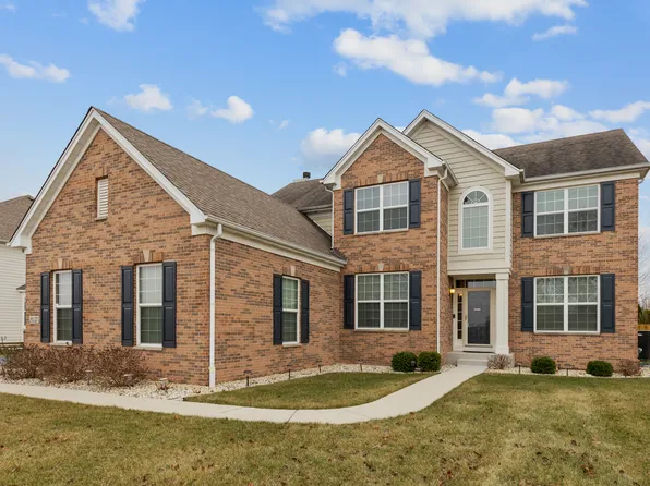 2457 Bryn Mawr Ln, Crystal Lake, IL 60014