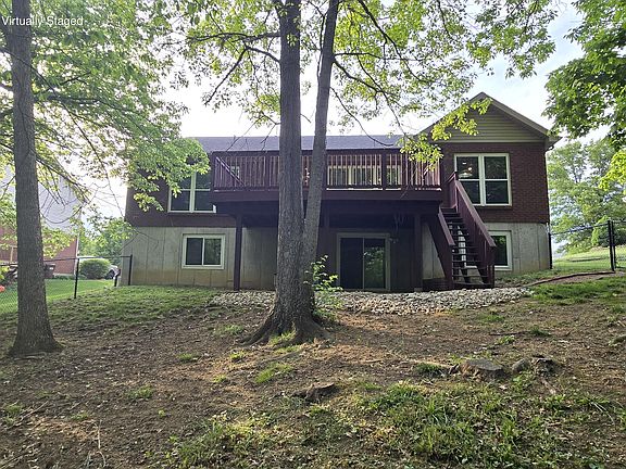 3rd image of 11578 Yorktown Ct