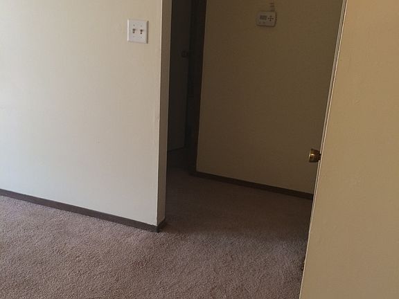 4th image of 2302 Lewis Ave