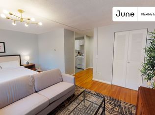 197 Kent St APT 23, Brookline, MA 02446