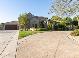 52 E Adam Ln, Washington, UT 84780