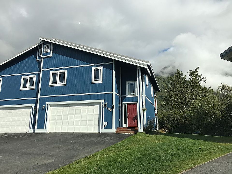 1st image of 486 Resurrection Loop