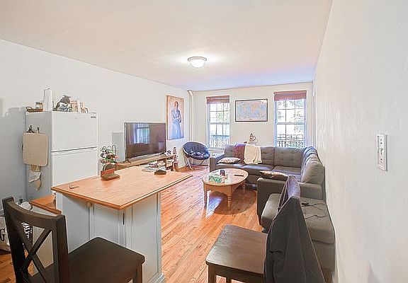 2nd image of 338 E 19th St APT 2F