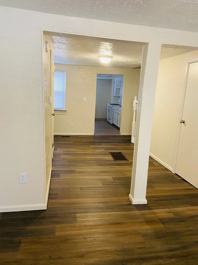 2 Bedroom House! — Photo 3