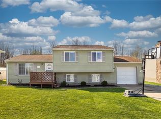 2133 Saint Andrew Dr, Erie, PA