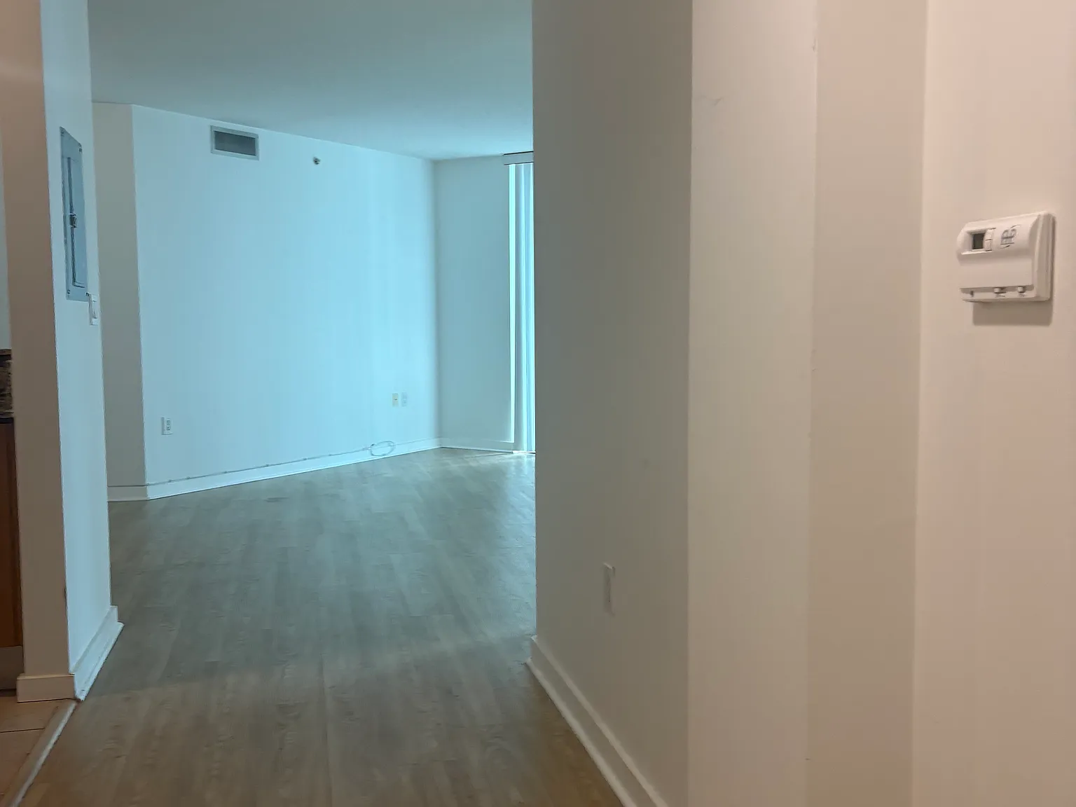 2 bed, 3100 sqft, $3,100 — Photo 4