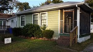 1st image of 10 Quackenbush Pl