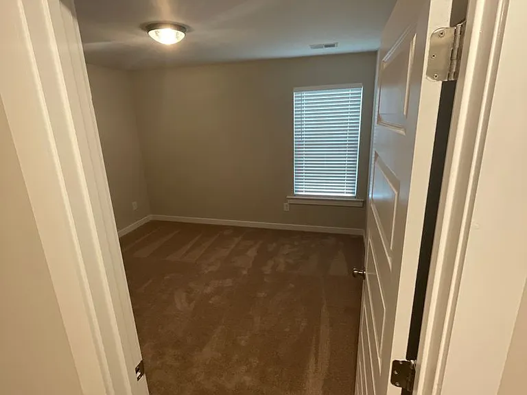 35 Coleman Ln — Photo 38