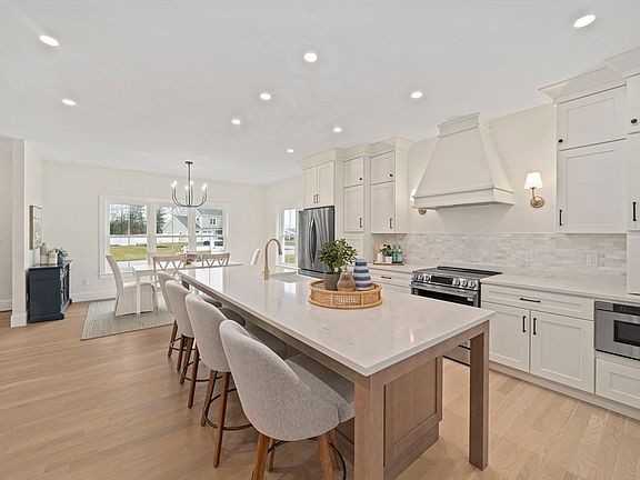 3rd image of 45 Red Gold Farm Rd