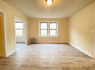 94-30 210th St #A, Queens Village, NY 11428