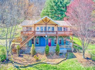 684 Acres View Dr, Waynesville, NC 28786