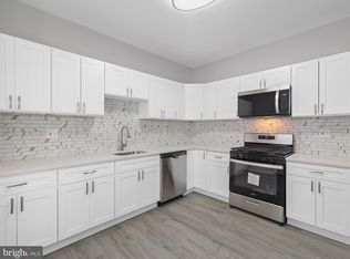 3711 3rd St, Baltimore, MD 21225