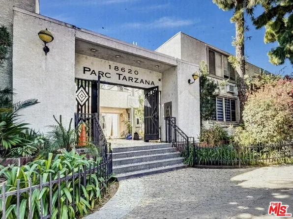 18620 Hatteras St Unit 145, Tarzana, CA 91356