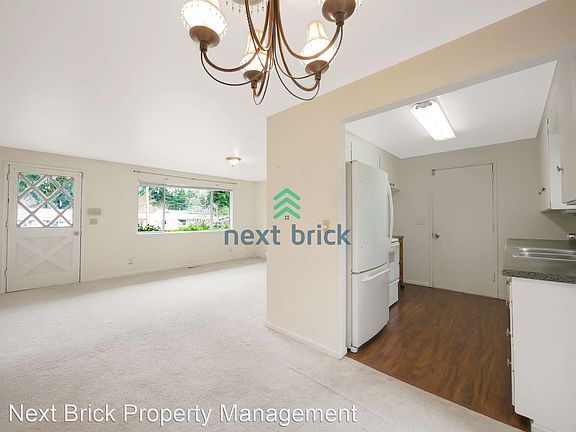 3rd image of 3793 146th Ave SE