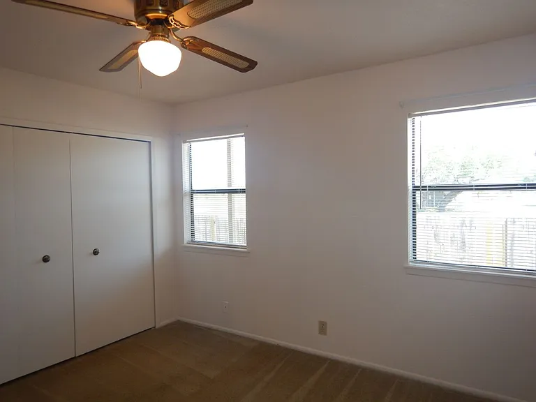 14304 Indian Woods — Photo 18