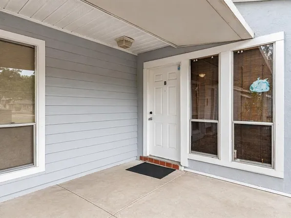 1420 SW 42nd St #B, Gainesville, FL 32607