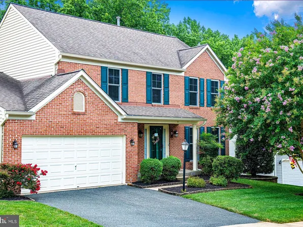 9 Powder Farm Ct, Perry Hall, MD 21128