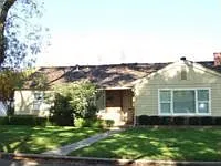 1415 Myrtle St photo 1