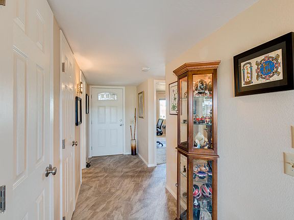 4th image of 10114 W Hutton Dr