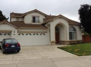 1016 Longfellow Dr, Salinas, CA 93906
