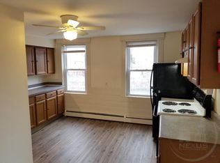 160 River St #170-2R, Woonsocket, RI 02895