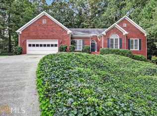 2705 Windrush Dr, Buford, GA 30518