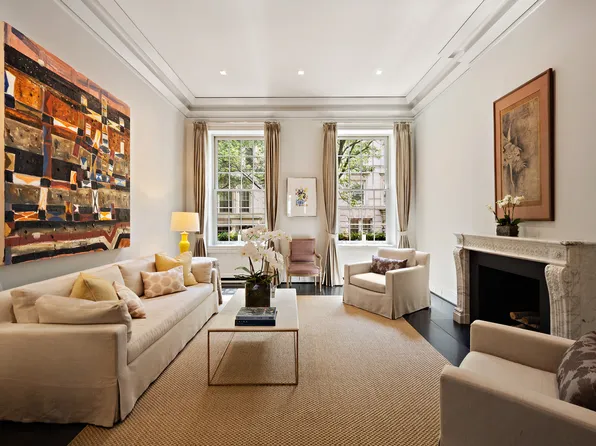 9 East 77th Street image 1 of 12