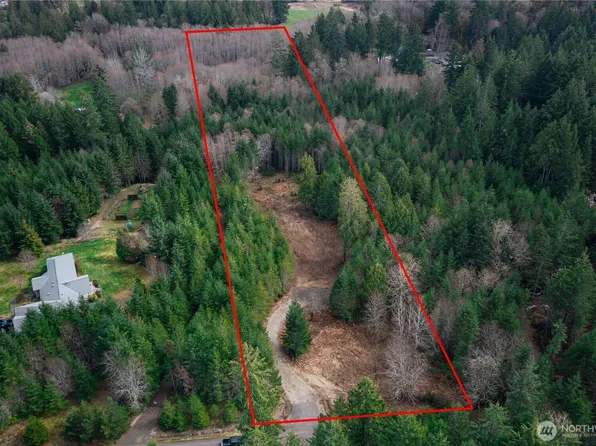 953 SE Moose Hill Court, Port Orchard, WA 98367
