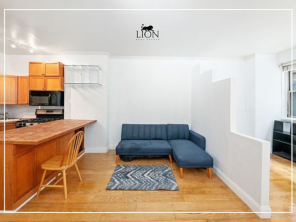 5th image of 321 E 48th St APT 1B