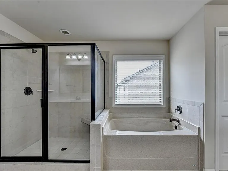 2205 Copperfield Dr — Photo 37