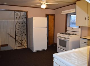 157 N Locust St #B, Manteno, IL 60950