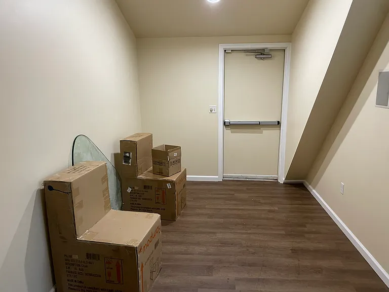 1803 W Main St #2 — Photo 1