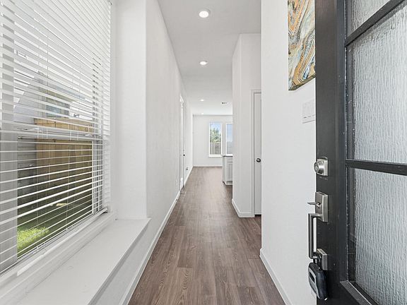 4th image of 5667 Foggy Vine Ct